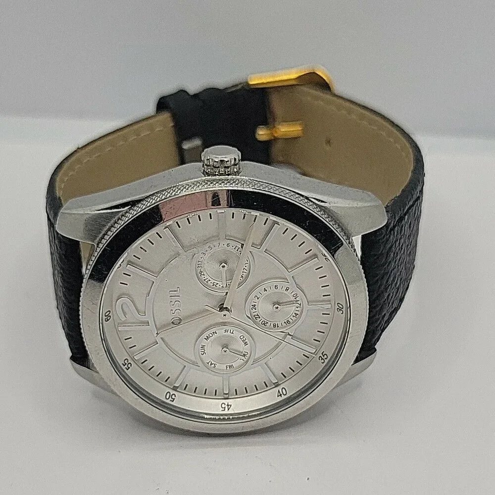 Fossil BQ1457 Women's Black Leather Analog Silver Dial Quartz Wrist Watch AM842